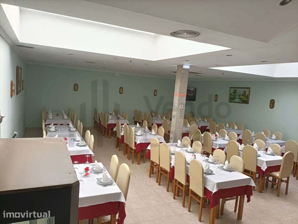 Vende-se Loja e Restaurante- Braga Centro - Grande imagem: 3/21