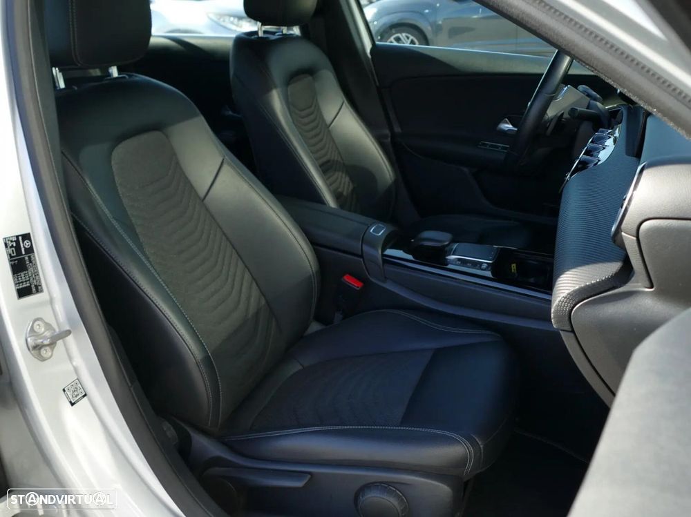 Mercedes-Benz A 250 e Style Plus - 26