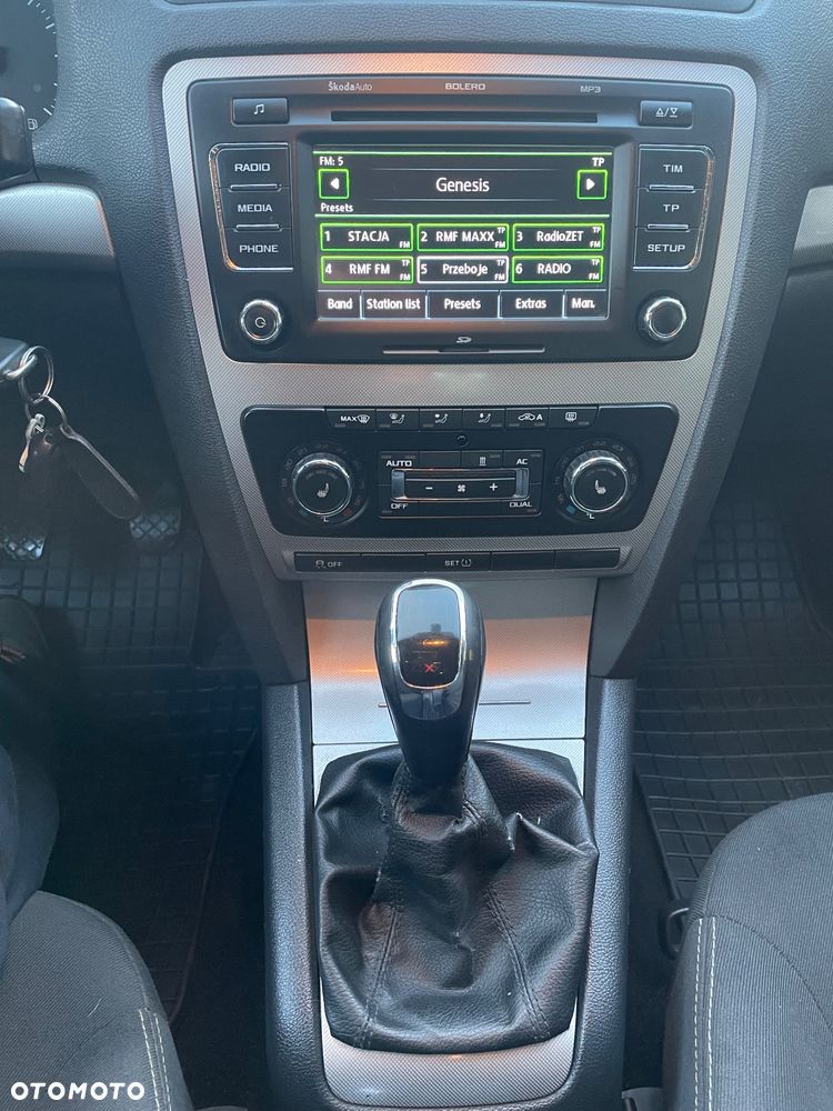 Skoda Octavia 1.6 TDI DPF 4x4 Elegance - 8