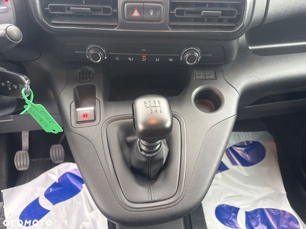 Toyota PROACE CITY - 17