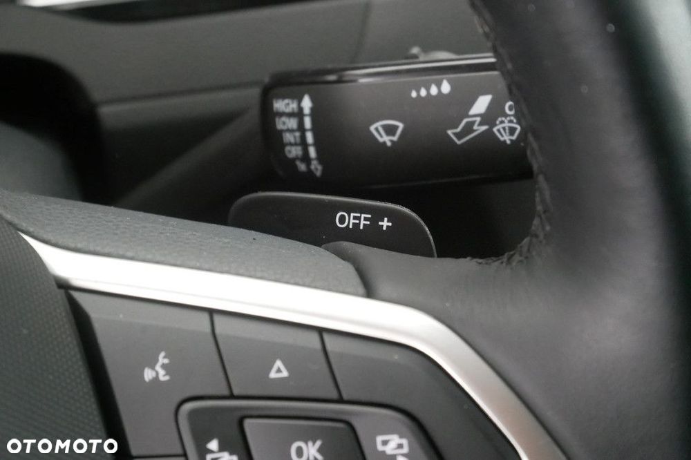 Volkswagen Passat - 28