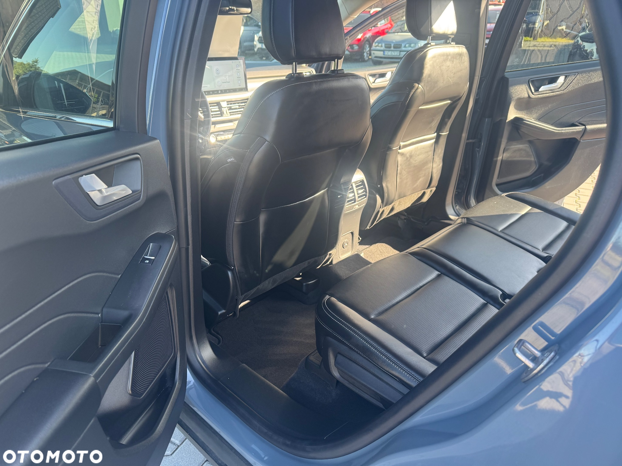 Ford Escape 2.0 EcoBoost AWD Titanium - 18