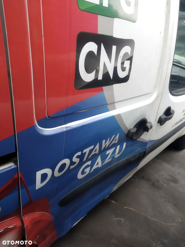 FIAT DOBLO I LIFT 04-10 1.4 8V - ALTERNATOR - 24