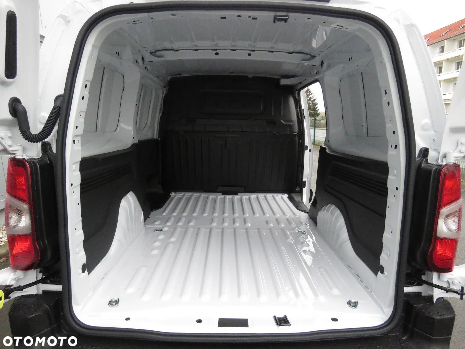 Fiat Doblo Maxi Van L2 - 10