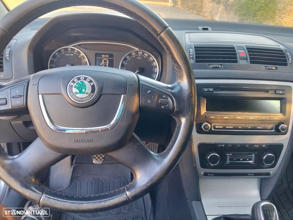 Skoda Octavia Break 1.6 TDi Greenline Conforto - 8