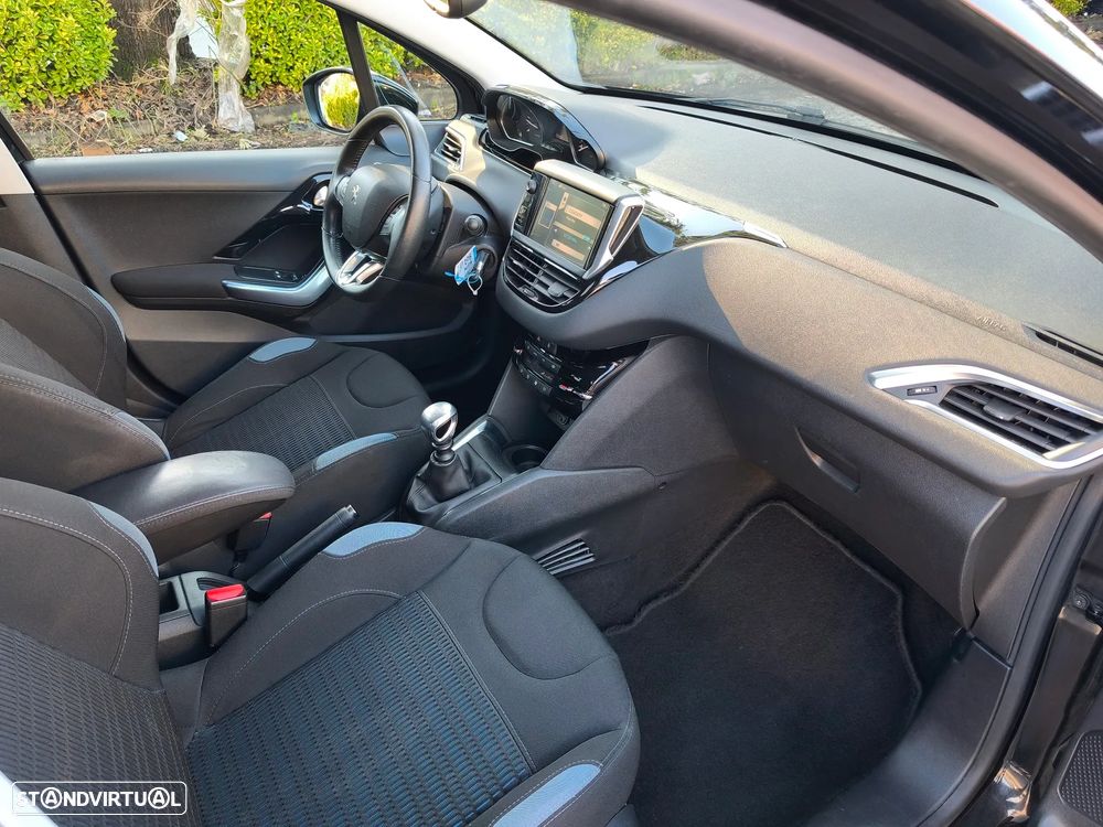 Peugeot 208 1.6 BlueHDi Allure - 8