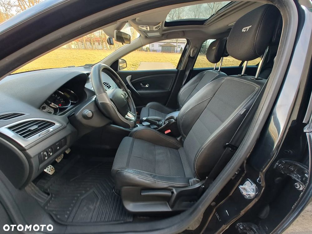 Renault Megane Grandtour dCi 160 FAP Luxe - 12
