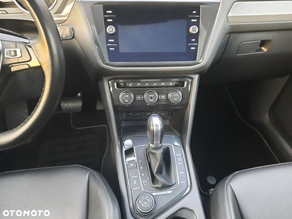 Volkswagen Tiguan Allspace - 15