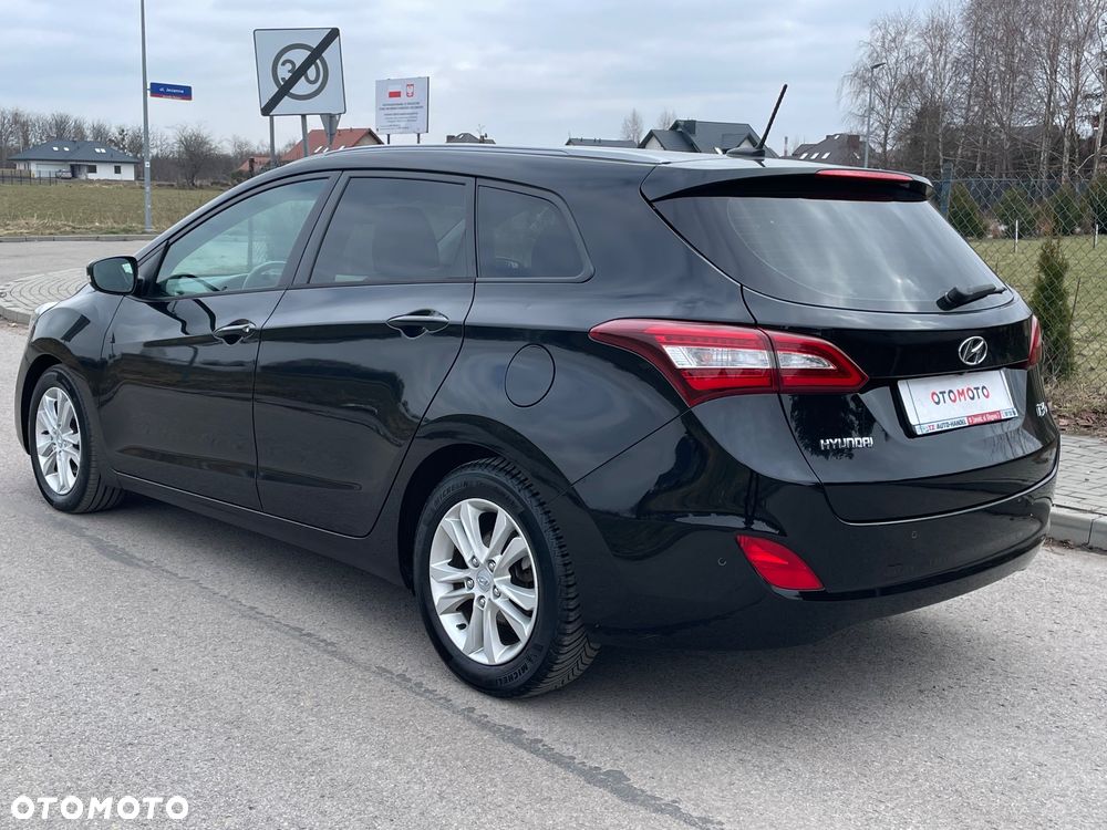 Hyundai i30 1.6 CRDi Premium - 27