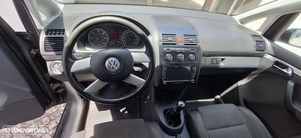 VW Touran 1.9 TDi Highline - 7