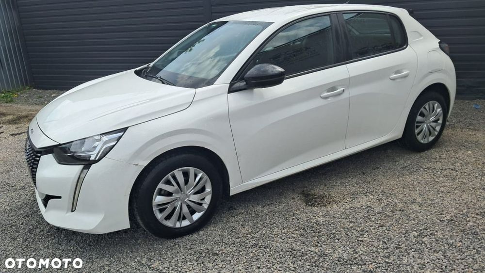 Peugeot 208 - 5