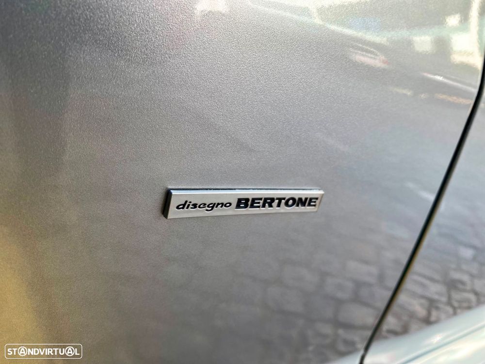 Alfa Romeo GT 1.9 JTD M-JET - 6