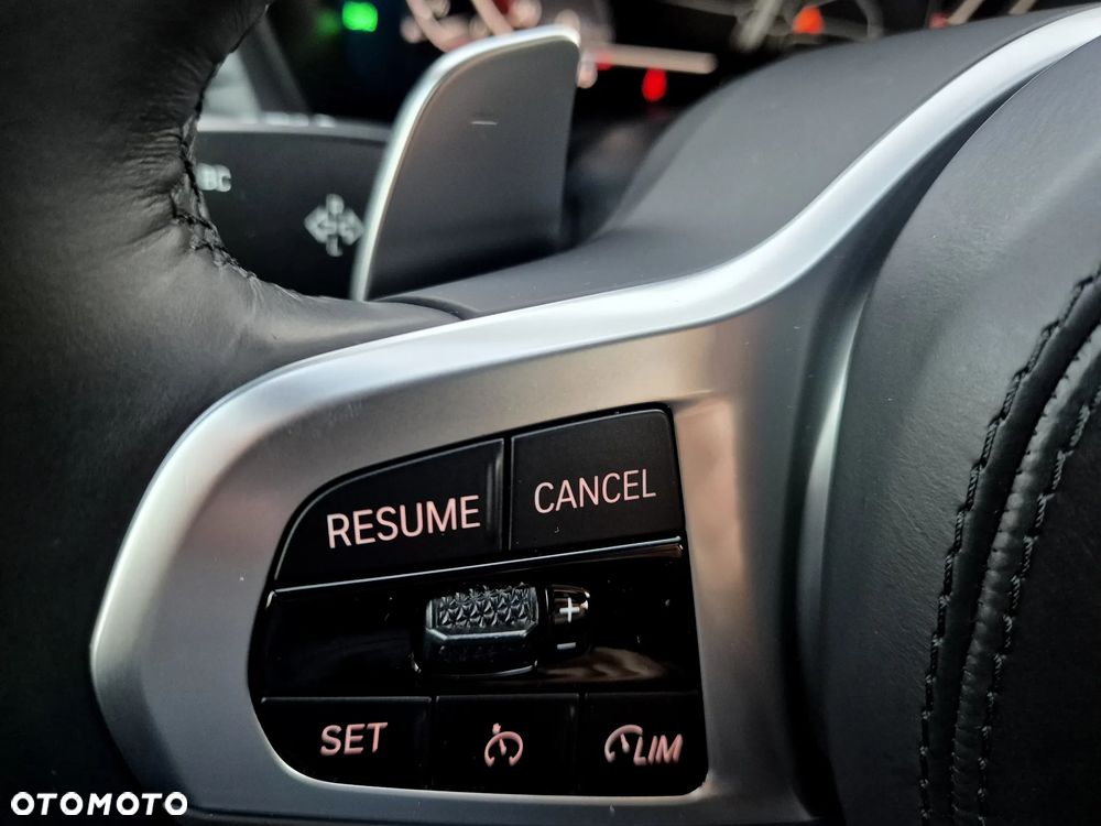 BMW X3 xDrive30e M Sport Edition - 17