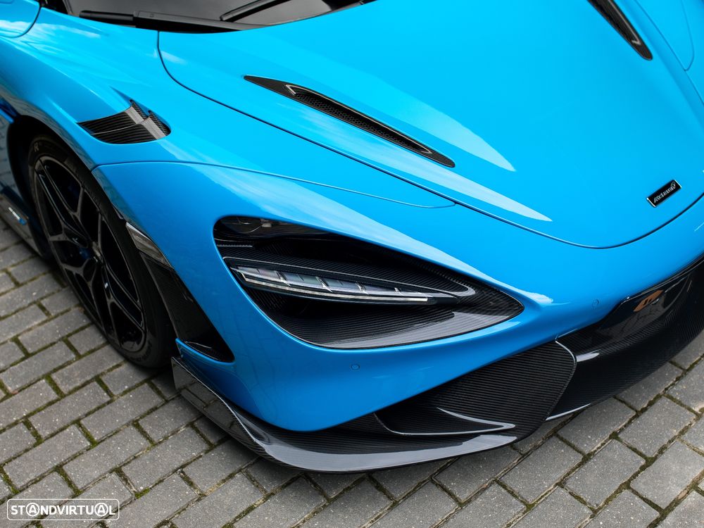 McLaren 765LT - 11