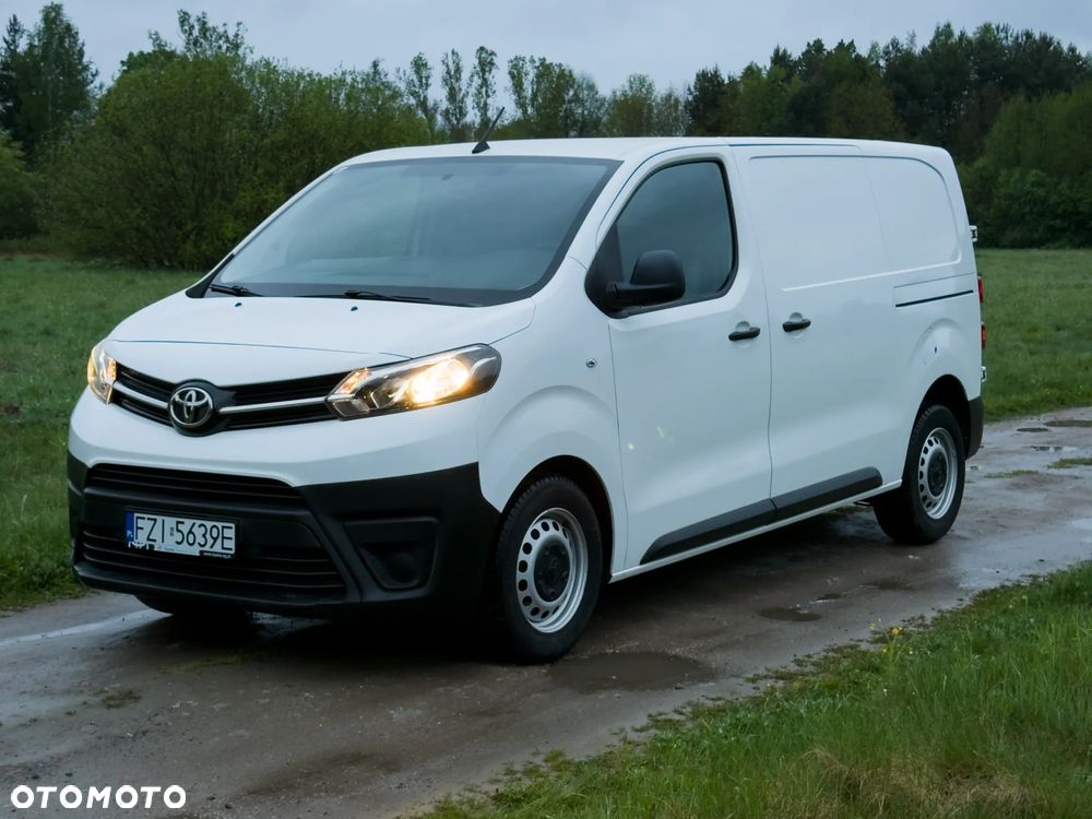 Toyota Proace - 1