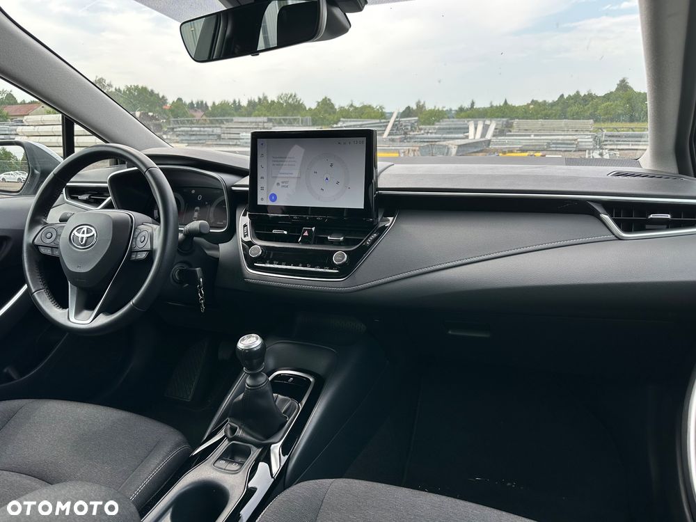 Toyota Corolla - 25