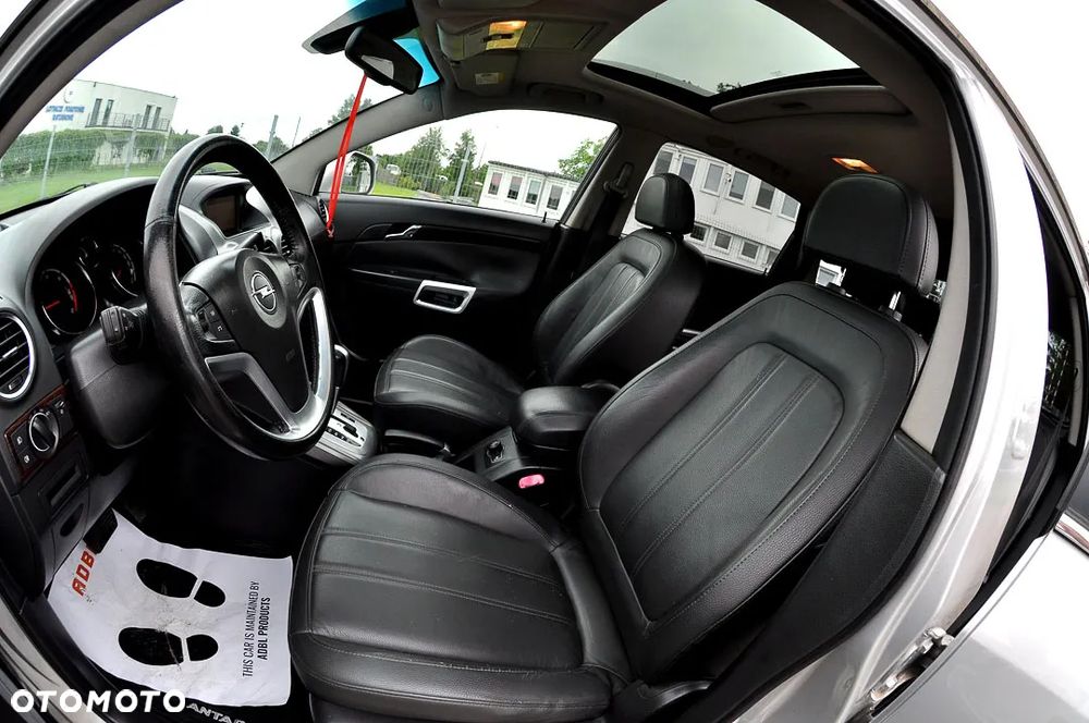 Opel Antara - 16
