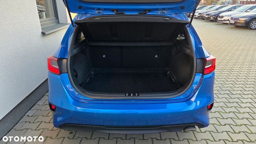 Kia Ceed 1.5 T-GDI M - 23