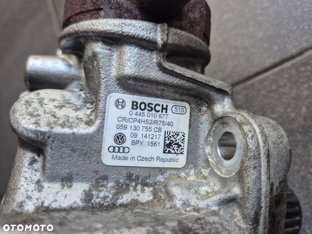 pompa wtryskowa porsche macan 95b 3.0d 0445010677 - 2