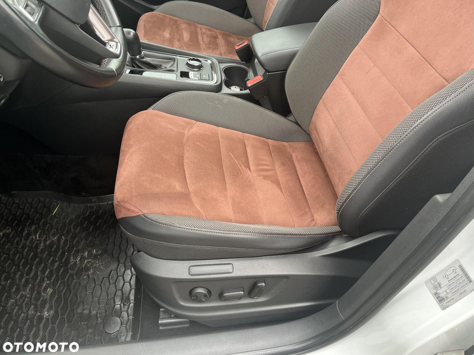 Seat Ateca 2.0 TDI Xcellence S&S DSG - 12