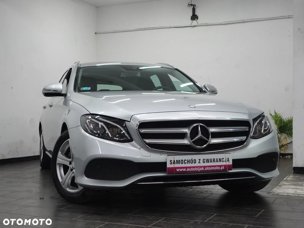 Mercedes-Benz Klasa E 220 d 9G-TRONIC - 11