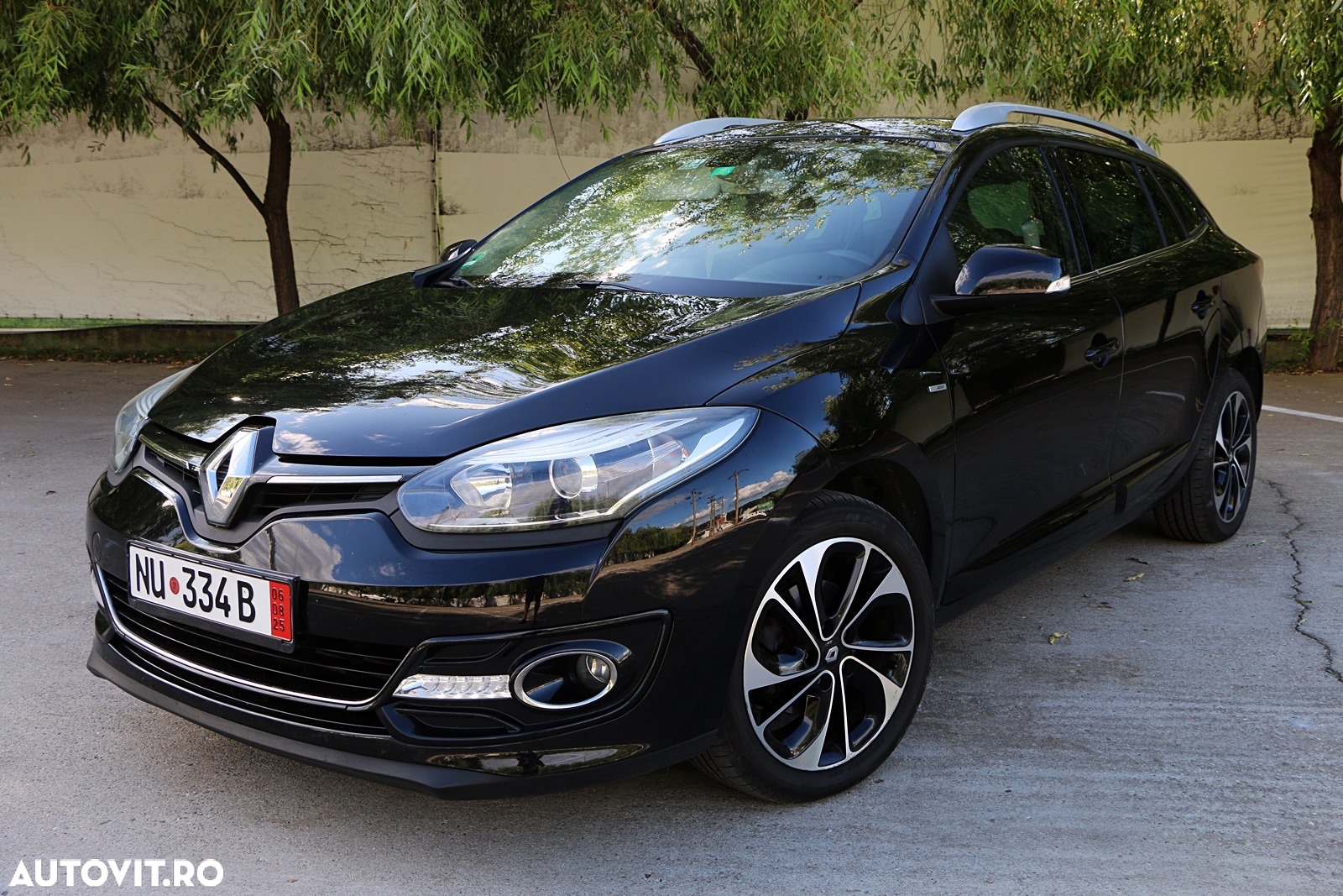 Renault Megane Grandtour ENERGY TCe 115 Start & Stop Bose Edition - 2