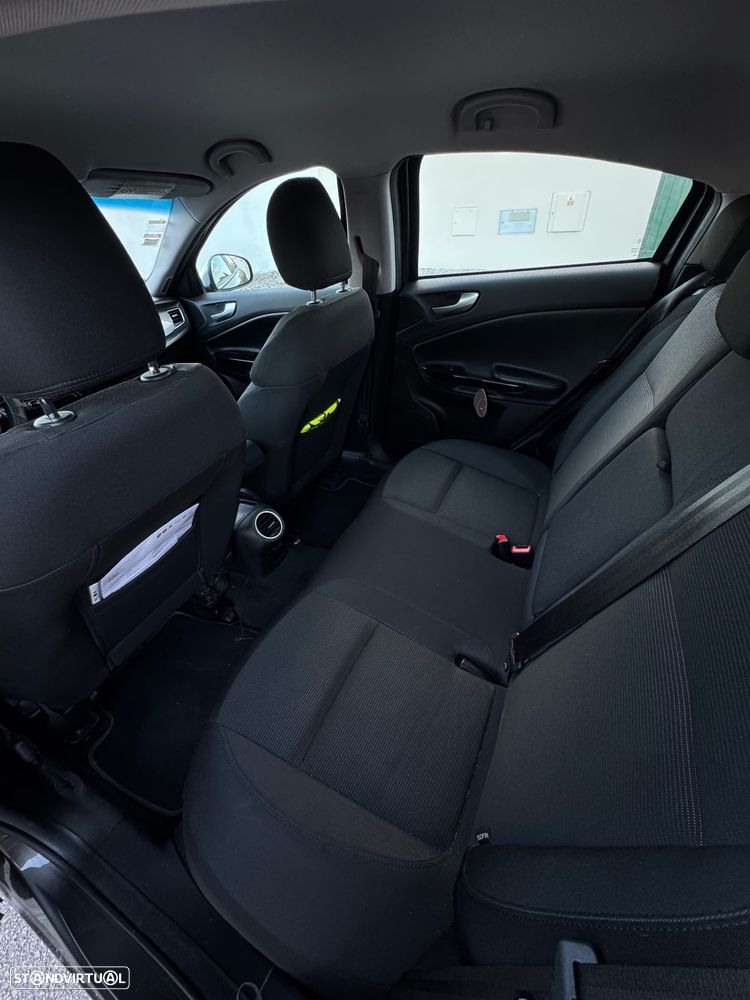 Alfa Romeo Giulietta 1.6 JTDm Exclusive - 8