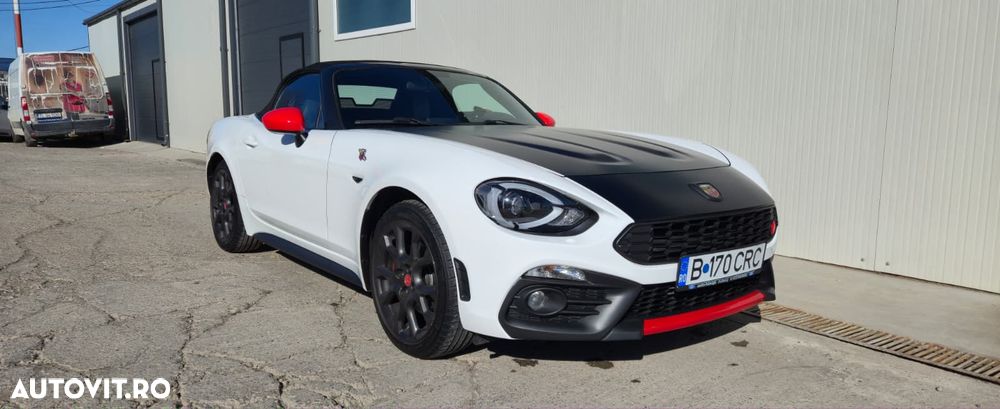 Abarth 124 Spider - 4