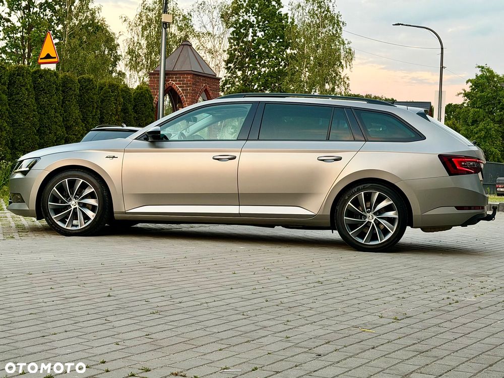 Skoda Superb 2.0 TDI L&K DSG - 6