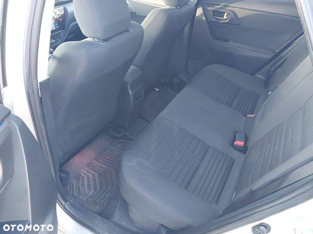 Toyota Auris 1.8 HSD Luna - 11