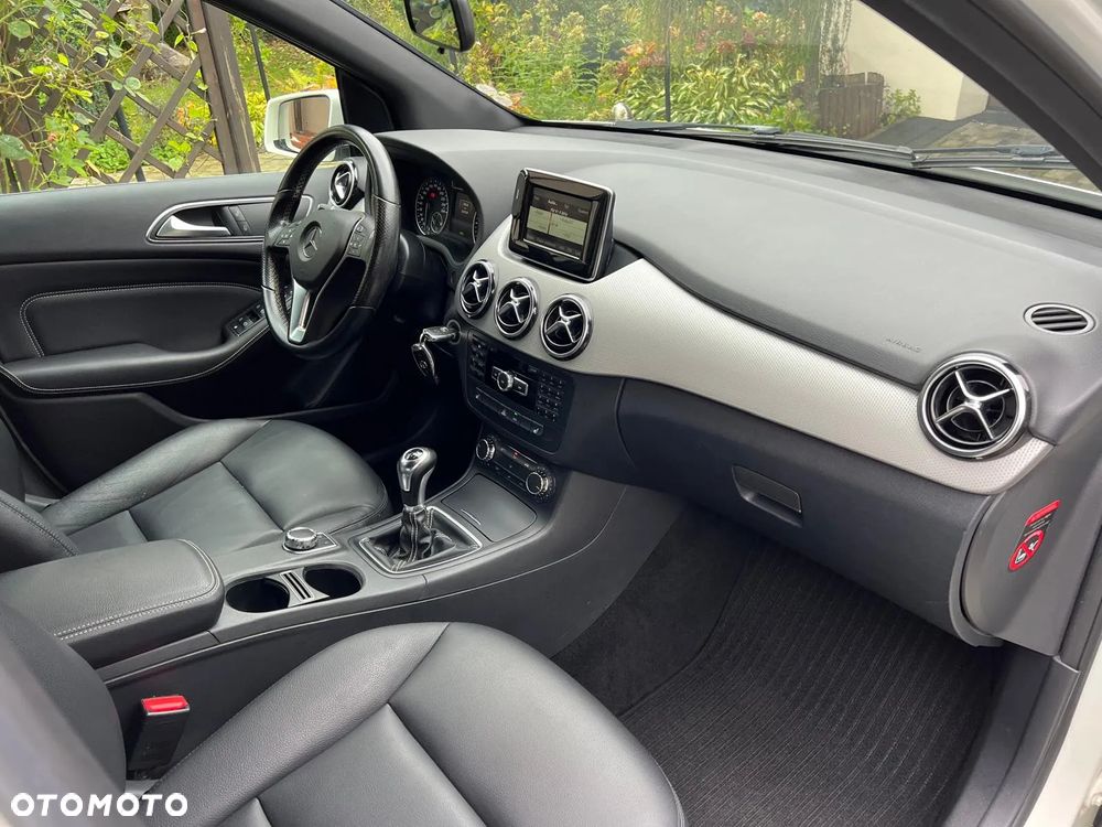 Mercedes-Benz Klasa B 180 CDI BlueEFFICIENCY Edition Style - 18