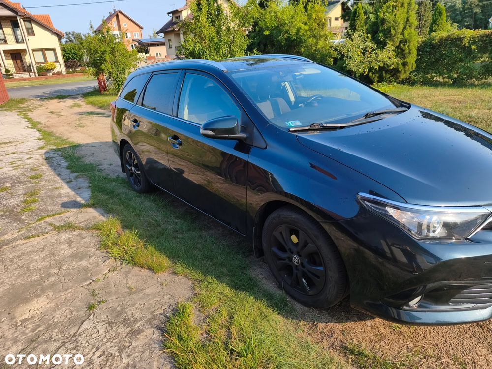 Toyota Auris - 3