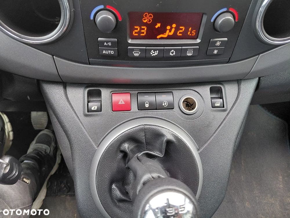 Citroën Berlingo 1.6 HDi 110 FAP Multispace Exclusive - 26