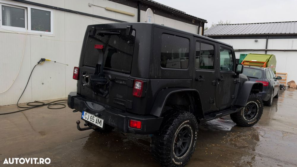 Jeep Wrangler - 30