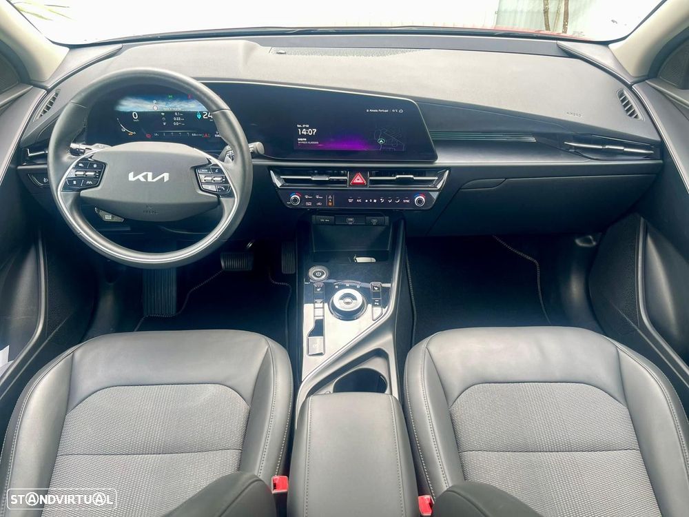 Kia Niro EV 64kWh Tech - 10