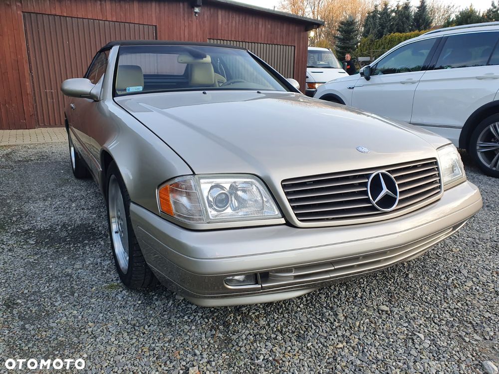 Mercedes-Benz SL - 1