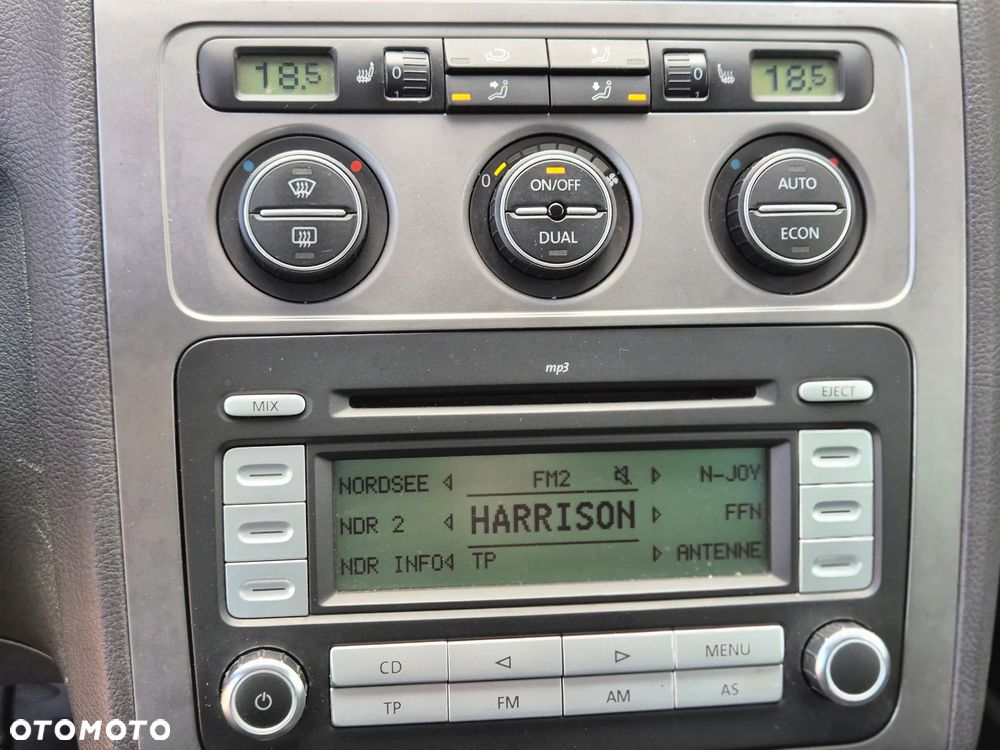 Volkswagen Touran 2.0 TDI United - 18