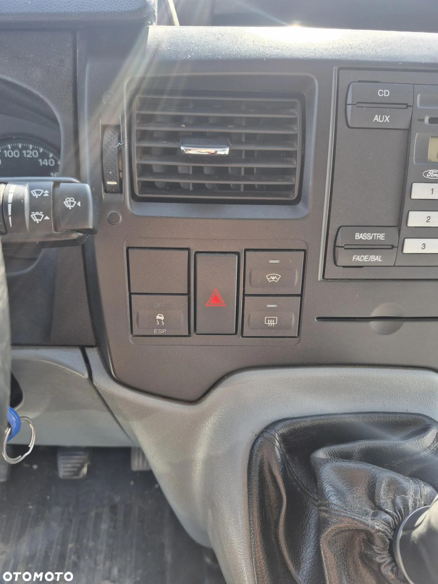 Ford Transit - 33