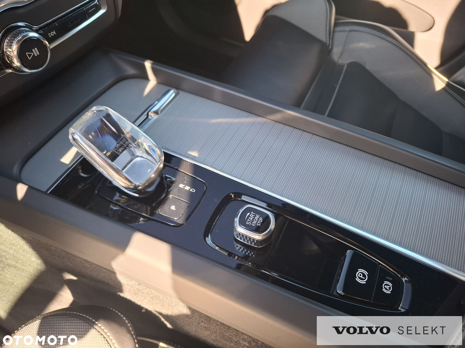 Volvo XC 60 - 25