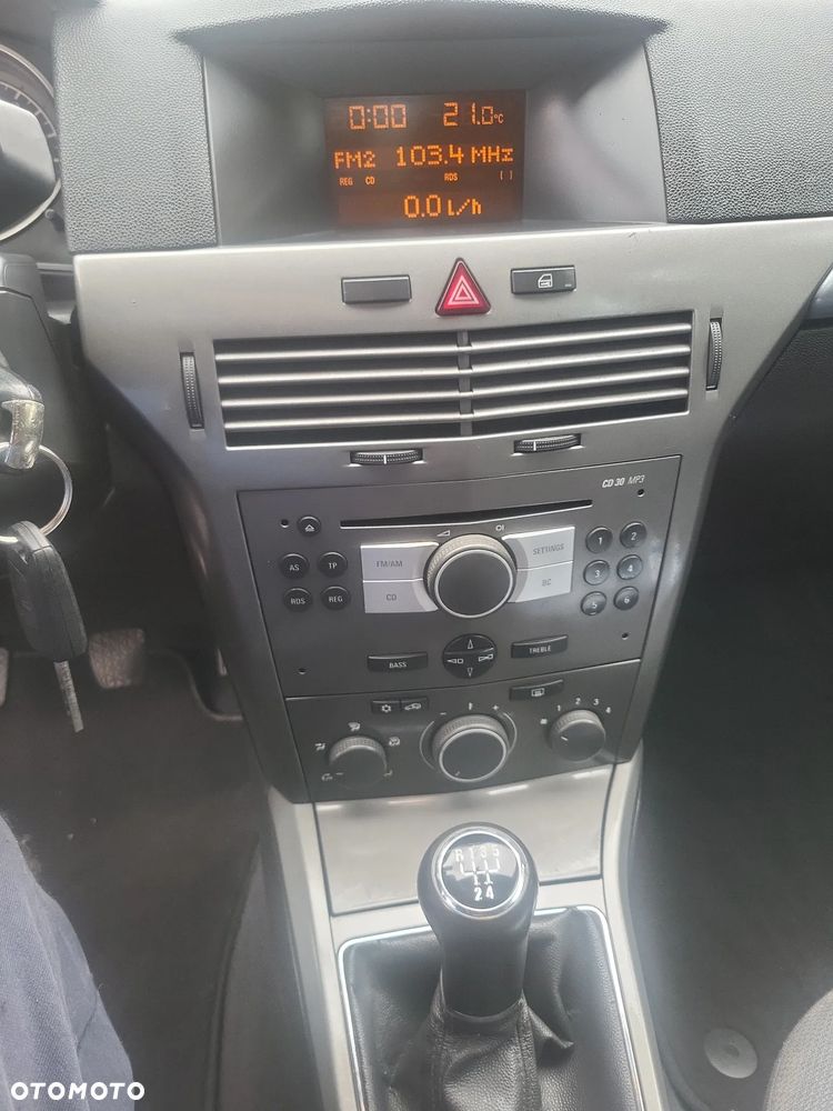 Opel Astra 1.6 Enjoy - 34