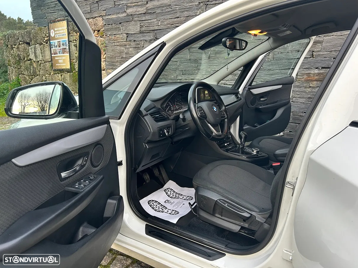 BMW 214 Gran Tourer d Advantage - 12