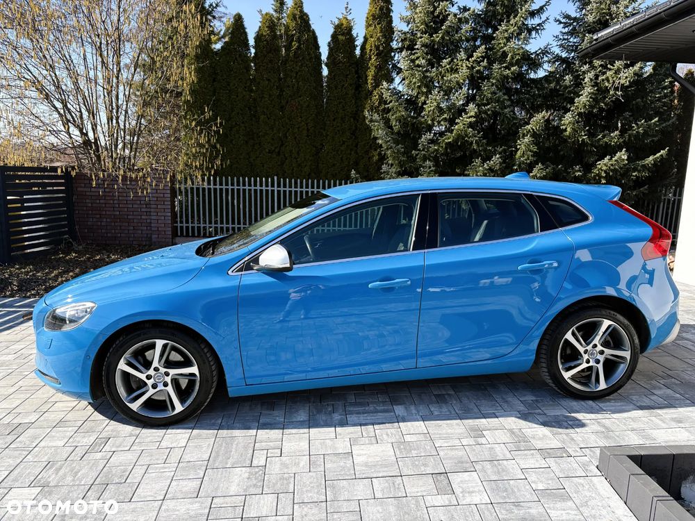 Volvo V40 D4 Geartronic RDesign - 4