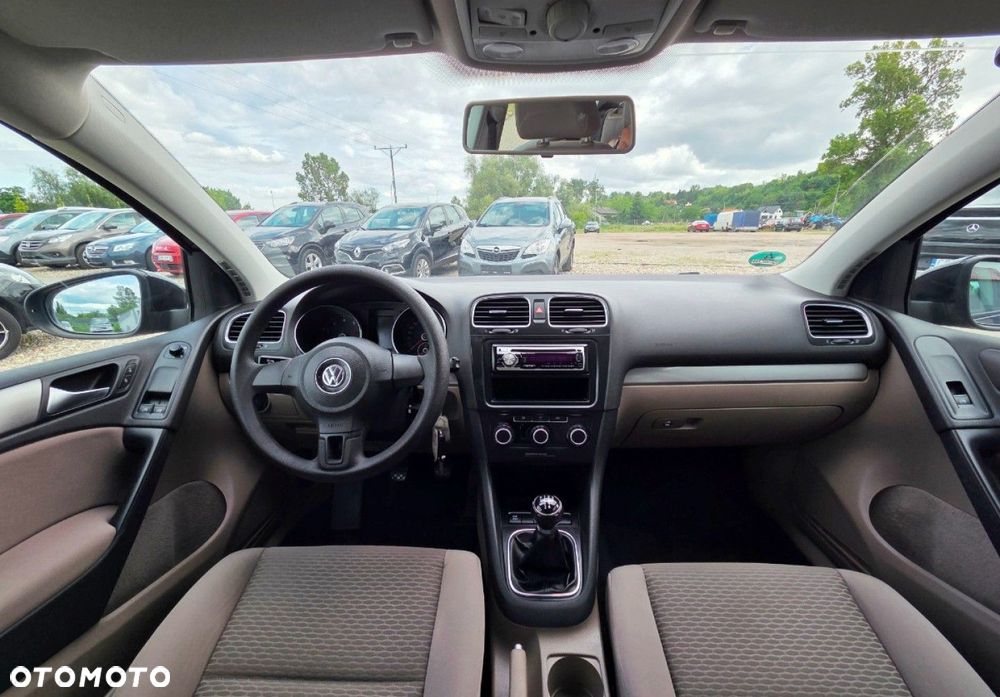 Volkswagen Golf - 9
