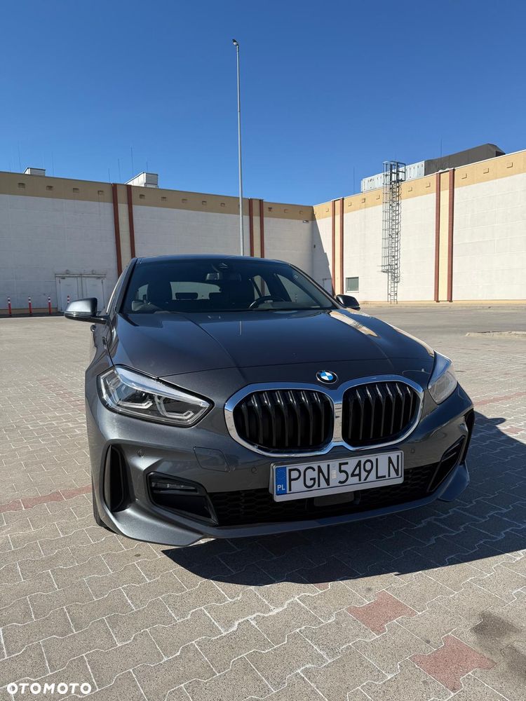 BMW Seria 1 116d Sport Line - 2