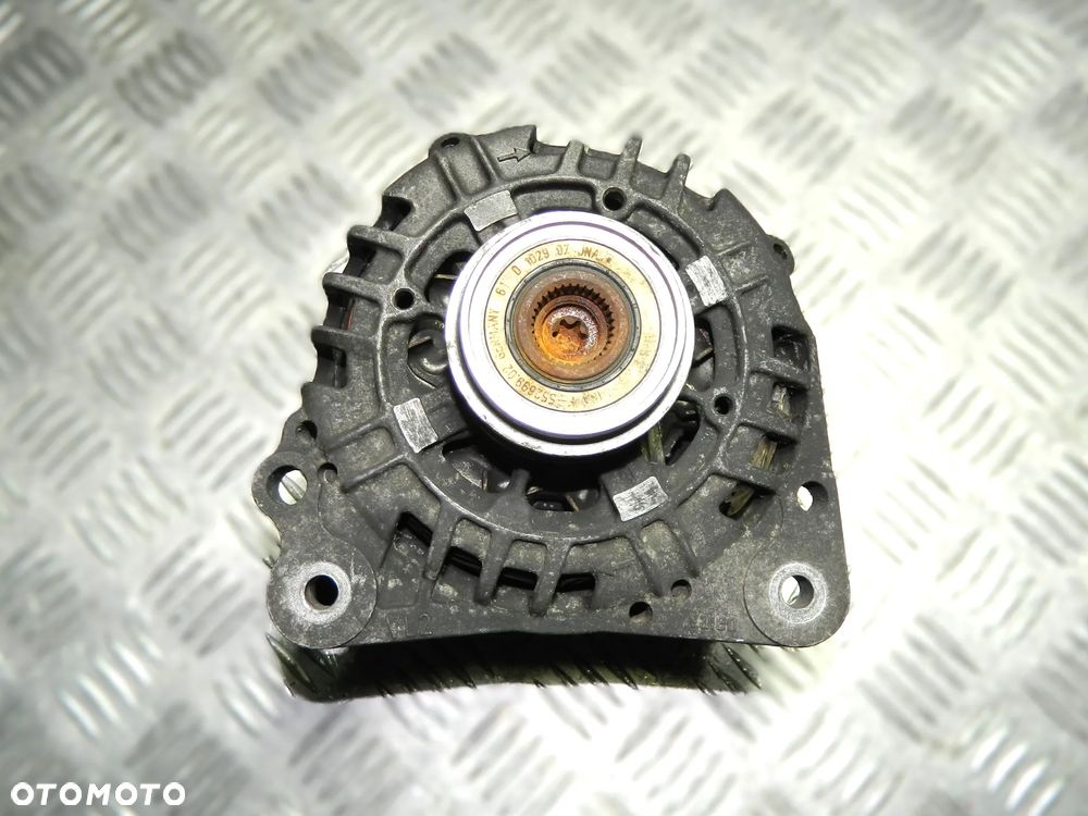 Audi A4 B5 Skoda Superb I VW Passat B5 alternator 1.9 2.0 TDI - 1