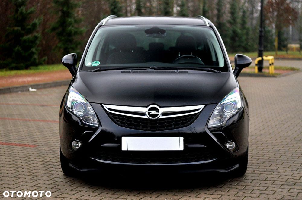 Opel Zafira - 24