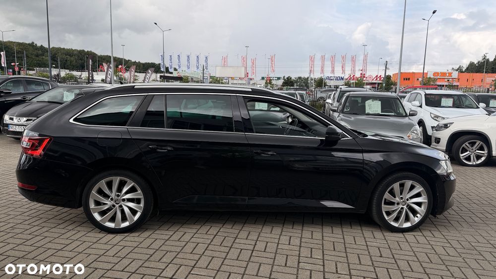 Skoda Superb 2.0 TDI Active DSG - 17
