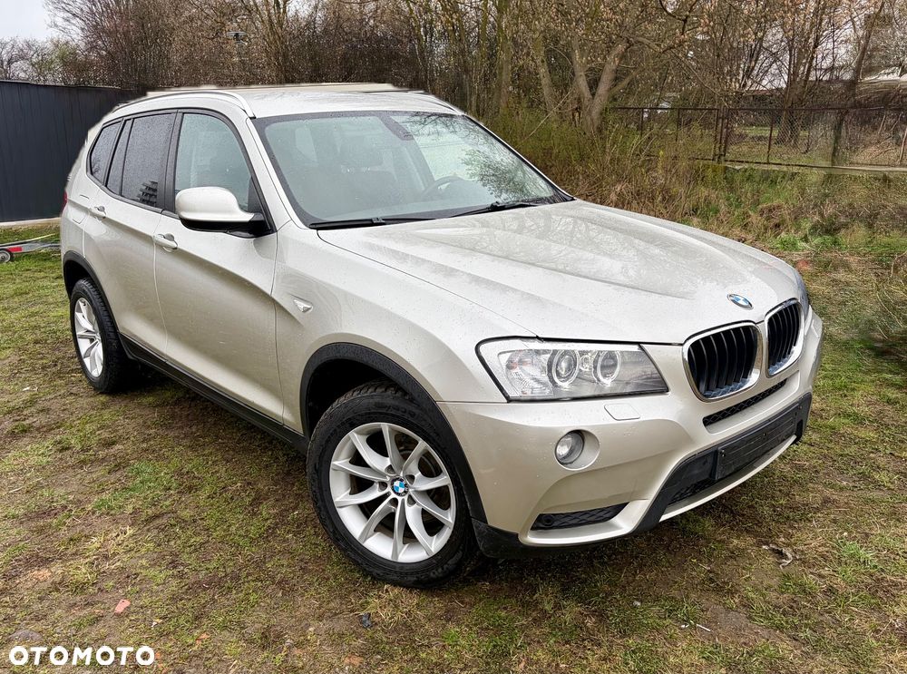 BMW X3 xDrive20d - 24