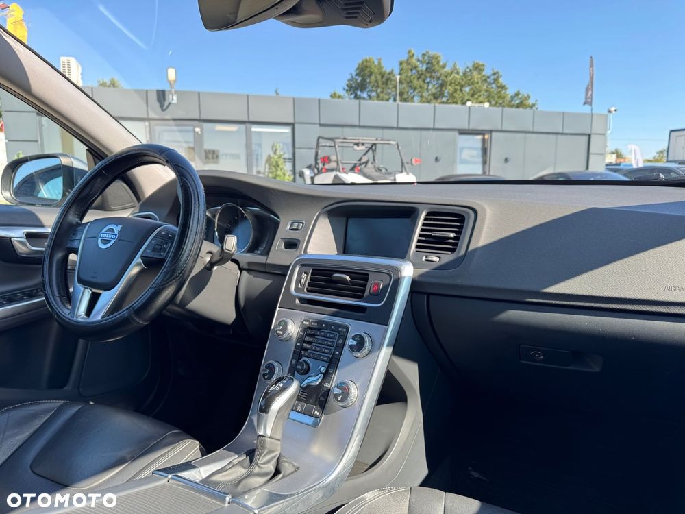 Volvo S60 - 16