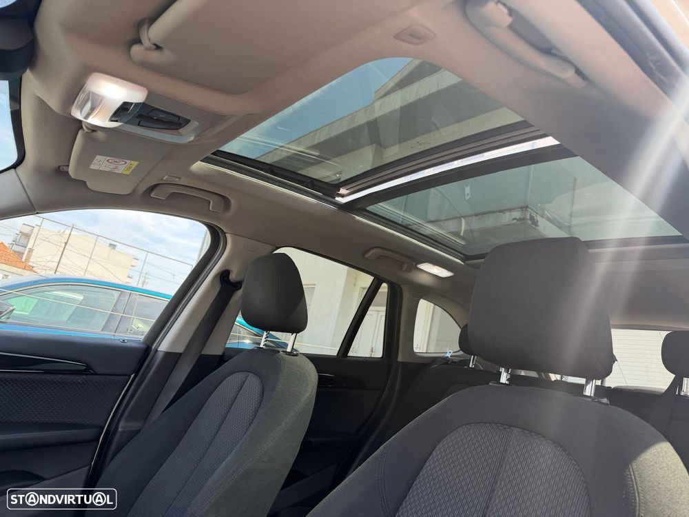 BMW X1 16 d sDrive Advantage - 13